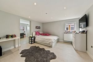 Bedroom- click for photo gallery